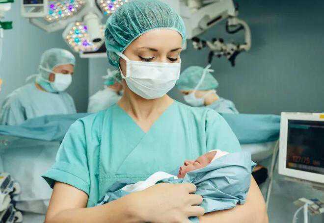 东骏国际助孕中心黑心_国内公立医院借卵做三代试管婴儿费用大概是多少？